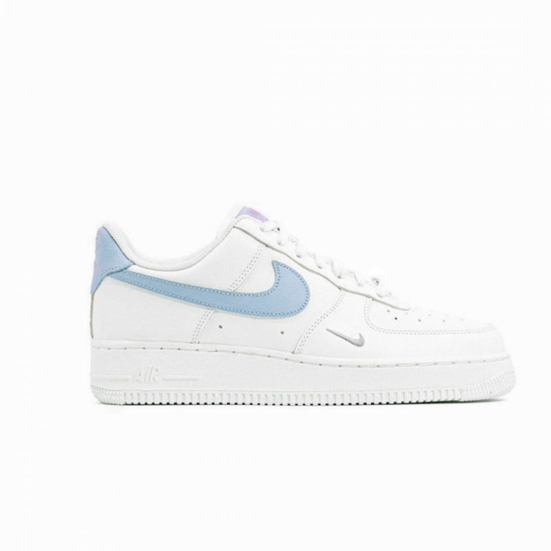 Air Force 1 Essential White Rust (Baby Blue)